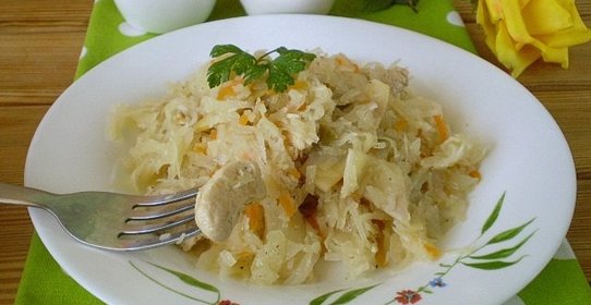 Солянка с курицей и капустой