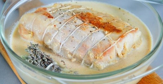 Свинина, тушеная в молоке