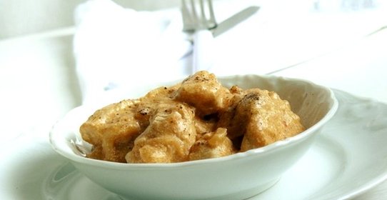 Бефстроганов из индейки в мультиварке