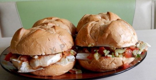 Гамбургер домашний с куриным филе