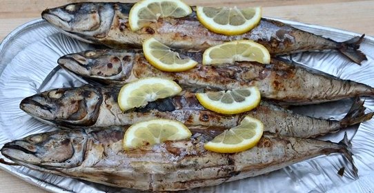 Скумбрия запеченная на мангале