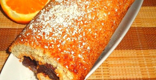 Орехово-бисвитный рулет