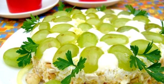 Салат Перевертыш с грибами