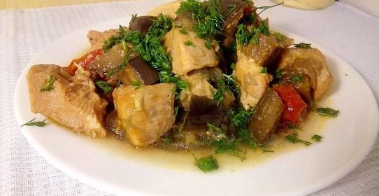 Мясо с баклажанами в мультиварке