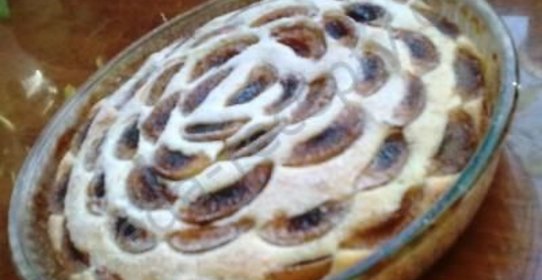 Творожно-сливовый пирог