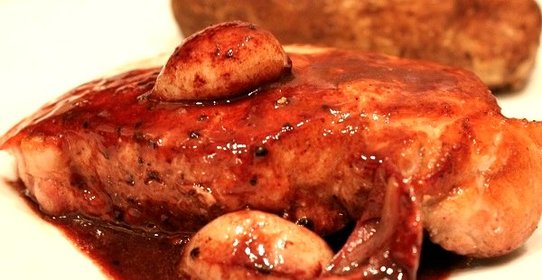 Свинина в вине