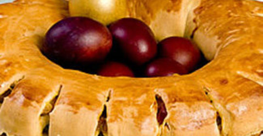 Пирог Венок с цукатами и сухофруктами