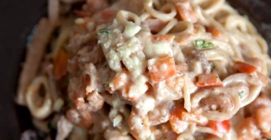 Морепродукты под соусом