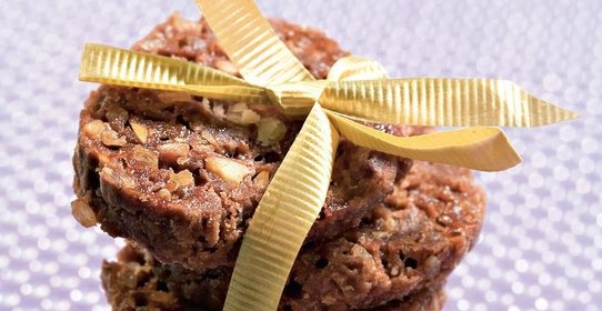 Шоколадные крокеты с фундуком