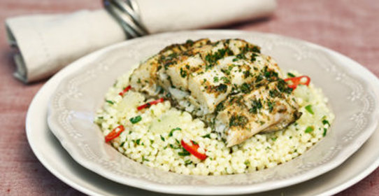 Черная треска с чермулой и салатом из кускуса