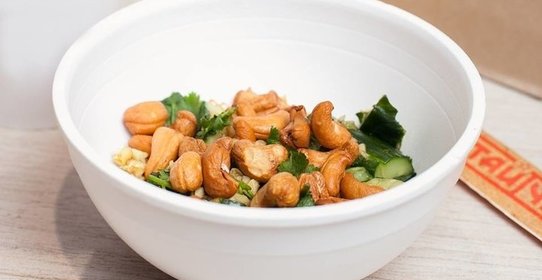 Салат из битых огурцов