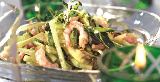 Салат из креветок и авокадо