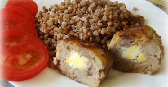 Котлеты с яйцом внутри тухум долма