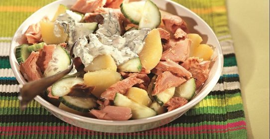 Салат из горбуши и картофеля