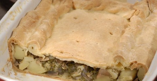 Пирог с картофелем и грибами