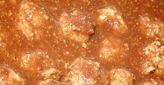 Котлеты в подливе