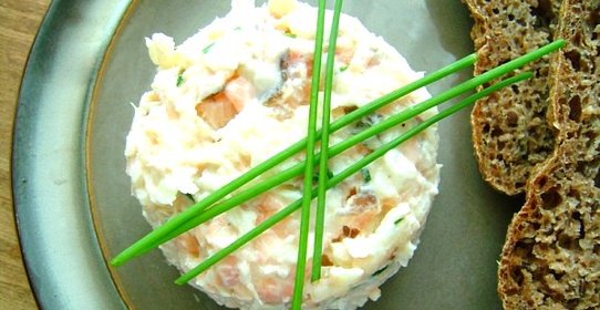 Салат с яблоком