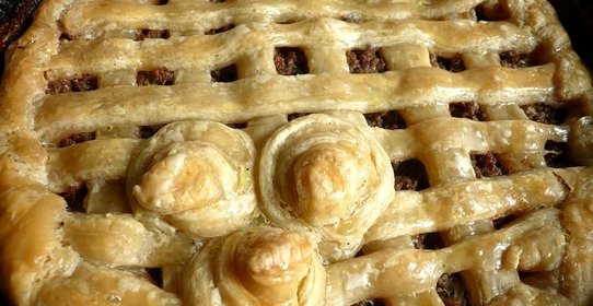 Пирог с мясным фаршем