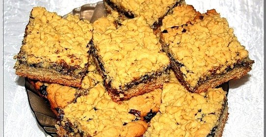 Пирог с домашним повидлом