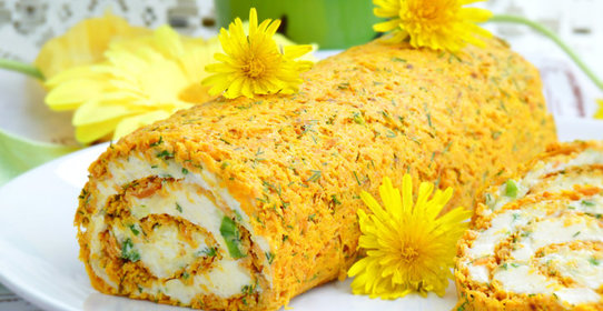 Морковный рулет с сырной начинкой