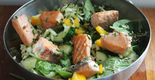 Итальянский салат с лососем