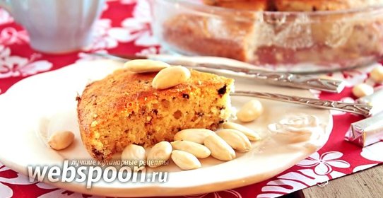 Миндальный кекс с кусочками шоколада