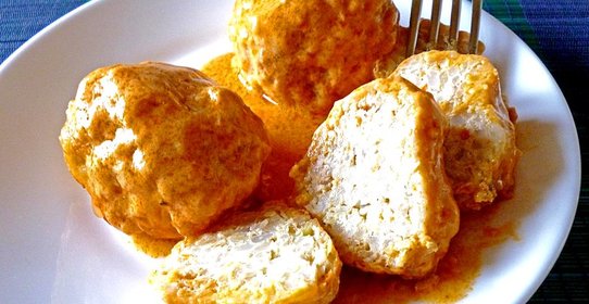 Мясные тефтели с капустой и рисом