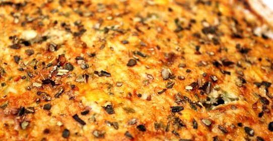 Мясной пирог с кукурузой и грибами