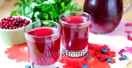 Морс из брусники и голубики