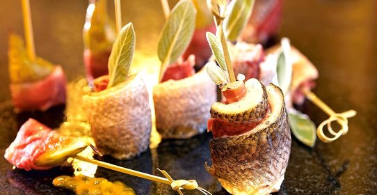 Рулеты из сибаса с прошутто