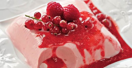 Малиново-сырная панакотта