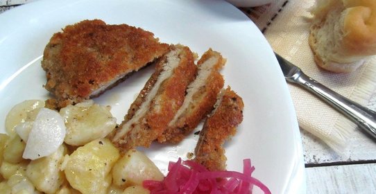 Отбивные с теплым картофельным салатом