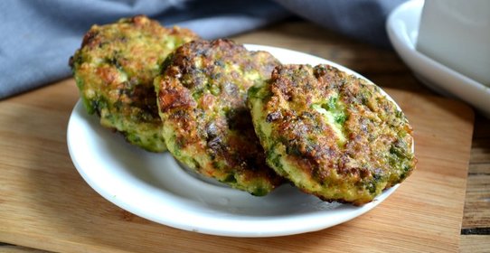 Котлеты из брокколи и цветной капусты