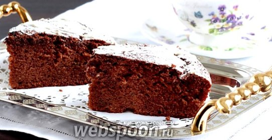 Шоколадный пирог с мятой и вяленой клюквой