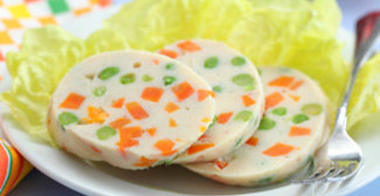 Рулет из пангасиуса с овощами