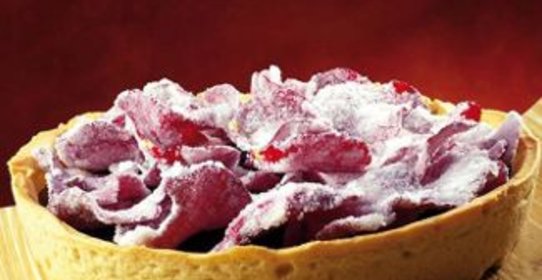 Розовый пирог