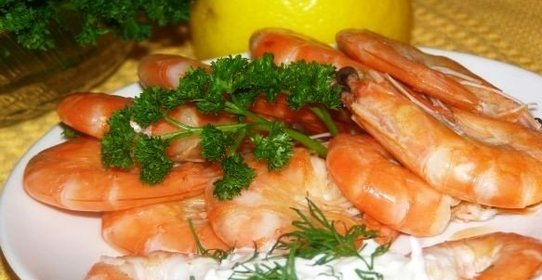 Жареные креветки в чесночном соусе