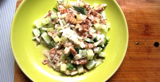 Простой рыбный салат