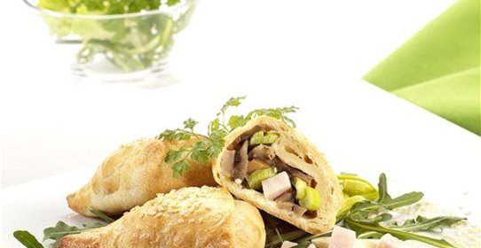 Рулеты куриные, фаршированные грибами