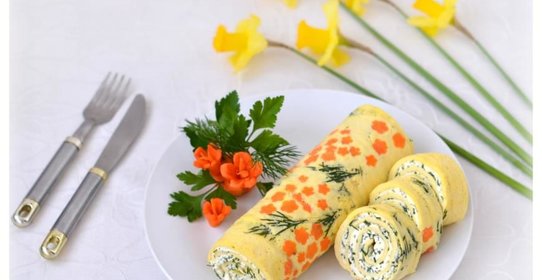 Нежнейший закусочный рулет Цветы весны