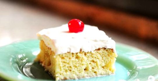 Пирог со сгущенным молоком