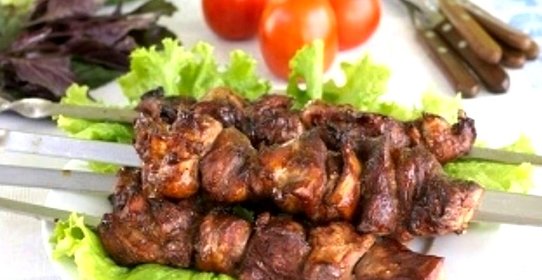 Быстрый мясной шашлык в соевом соусе