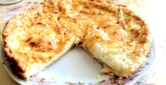 Пирог с кабачком и сыром