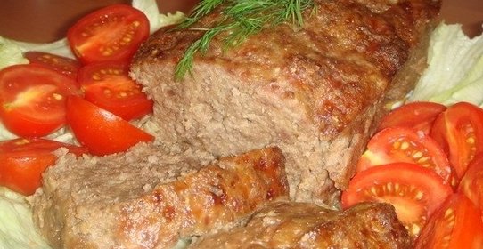 Запеченный мясной рулет из говядины и свинины
