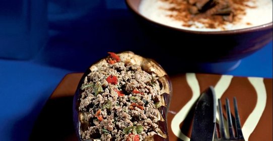 Кавказская толма из баклажанов