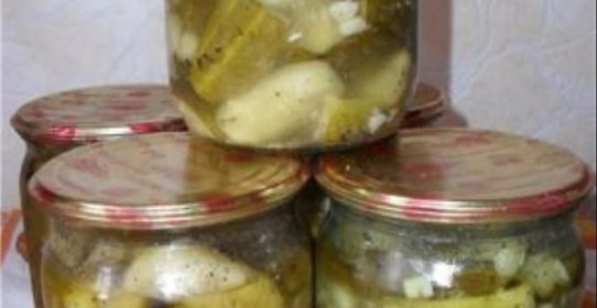 Пирог с клюквой и ананасами