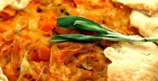 Пирог с начинкой из тыквы и лука