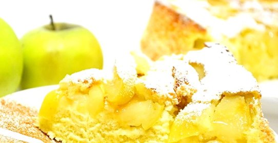 Шарлотка на молоке