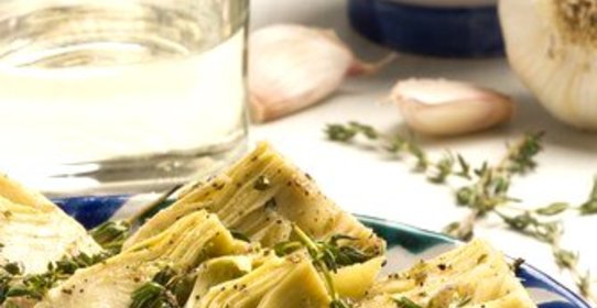 Испанские артишоки с чесноком