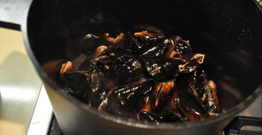 Ялтинские мидии в ракушках